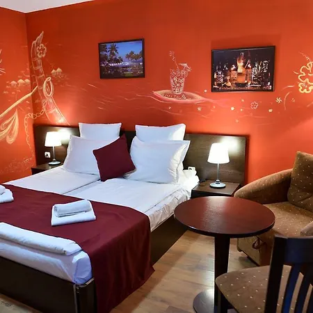 Ida Hotel 3*