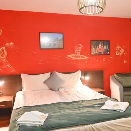 Ida Hotel
