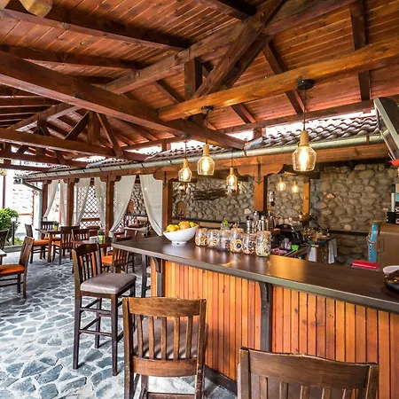 Ida Hotel 3*