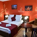 Ida Hotell 3*