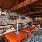 Ida Hotel