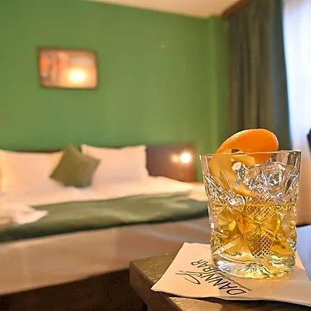 Ida Hotel