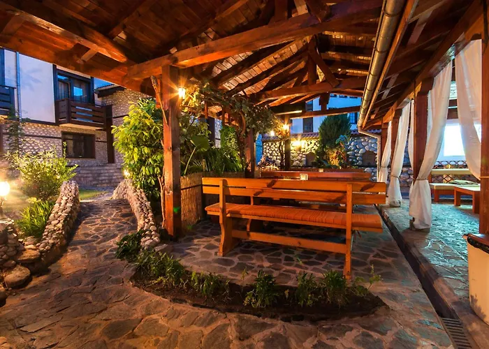 מלון Ida בנסקו